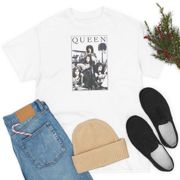 Queen Frame Sand Vintage T Shirt